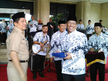 Pencarian PGRI Labuhan Batu Selatan - Persatuan Guru Republik Indonesia Cabang Labuhan Batu Selatan